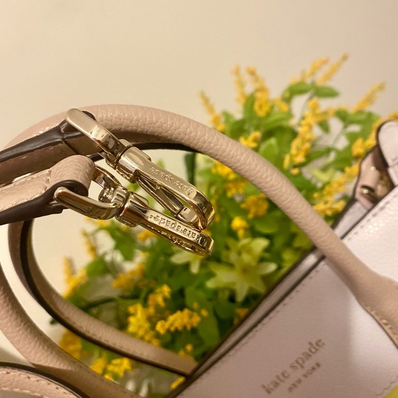 ✨HP✨ Kate Spade Bag - Picture 8 of 14